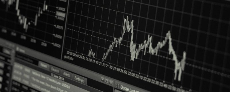 男子侵占货款购买泡泡玛特等致公司损失92万!一审获刑两年