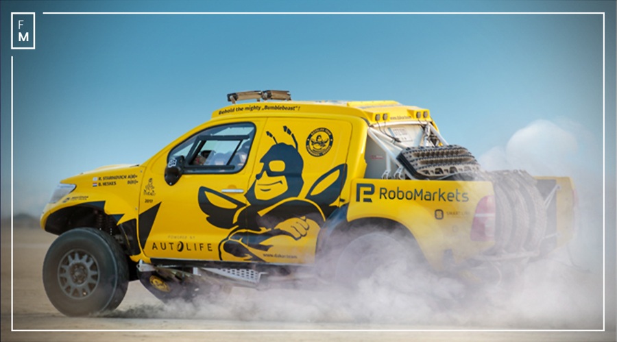 泰国最高法院判他信入狱重新服刑一年 他信表示接受