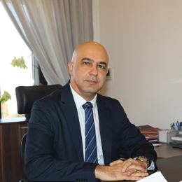 中汽协：7月乘用车产销分别完成229.3万辆和228.7万辆 环比下降6%和9.8%